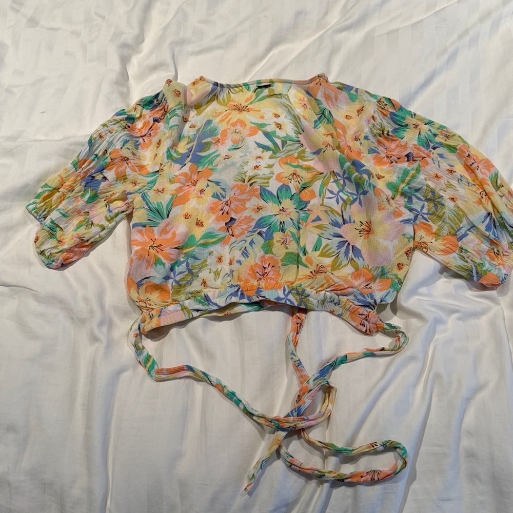 Billabong Too Cute Surplice Crop Top Size Large - Picture 3 of 3